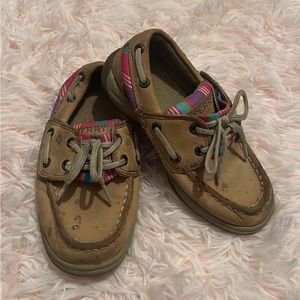 Size 9 Sperry shoes